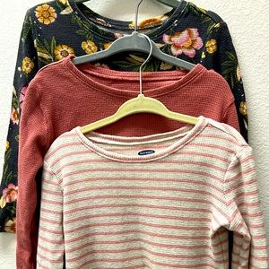 Bundle of 3 Old Navy Long Sleeve Shirts. 4T. EUC